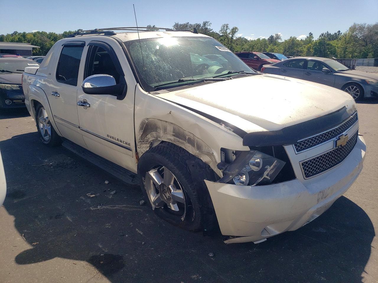 2012 Chevrolet Avalanche LTZ