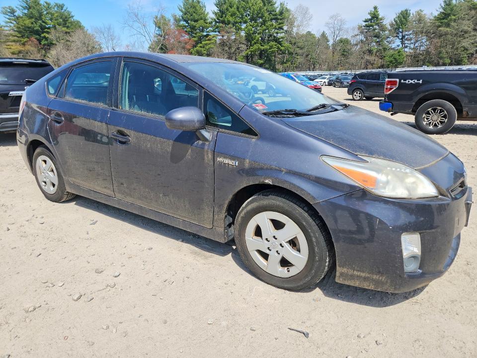 2011 Toyota Prius Three