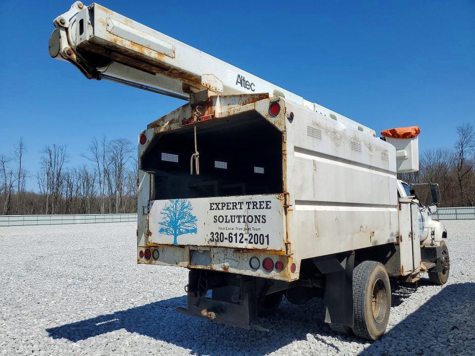 2000 Chevrolet C-SERIES C7H042