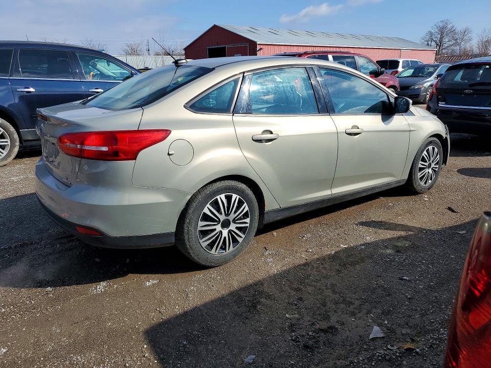 2016 Ford Focus se