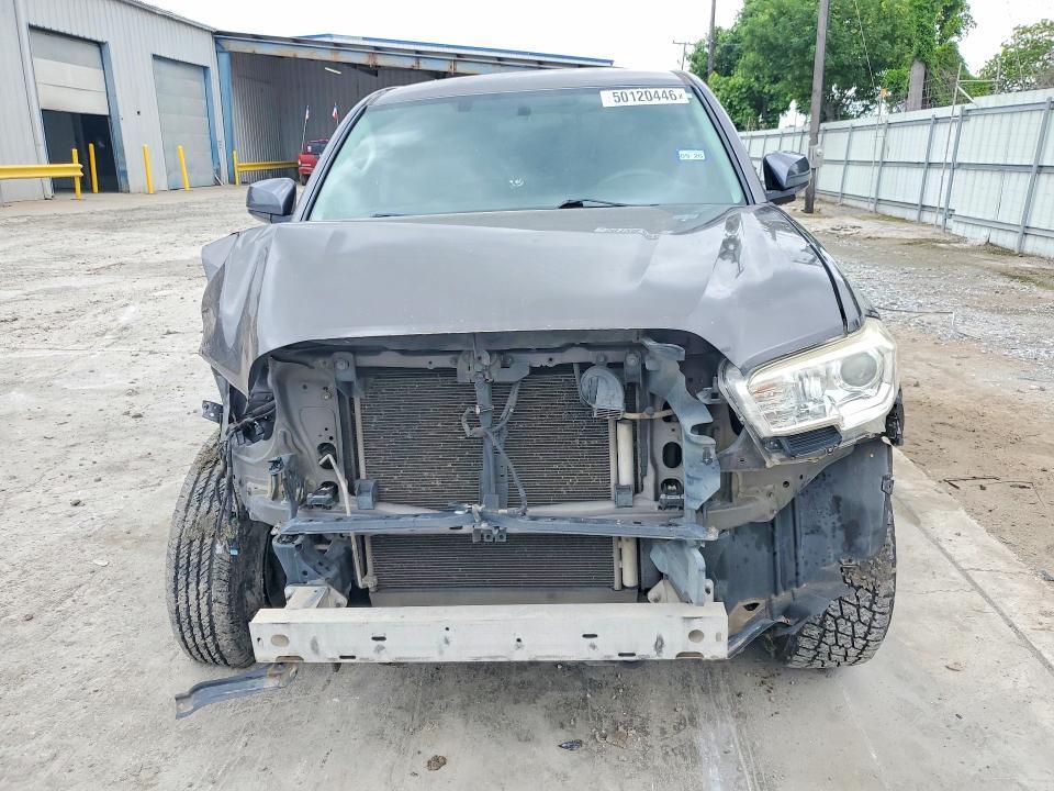 2016 Toyota Tacoma SR