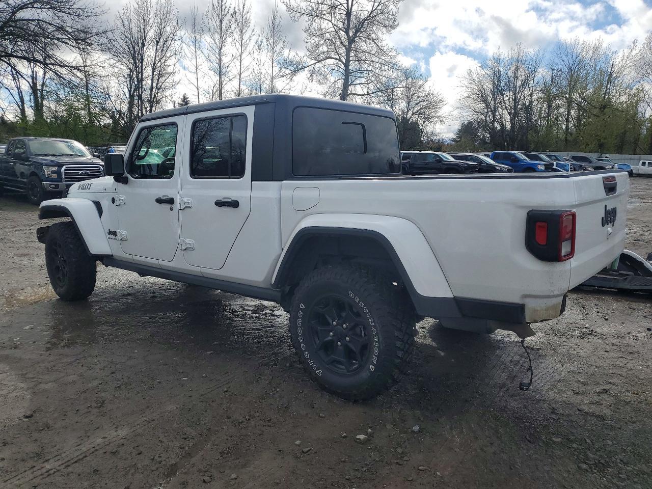 2021 Jeep Gladiator Sport
