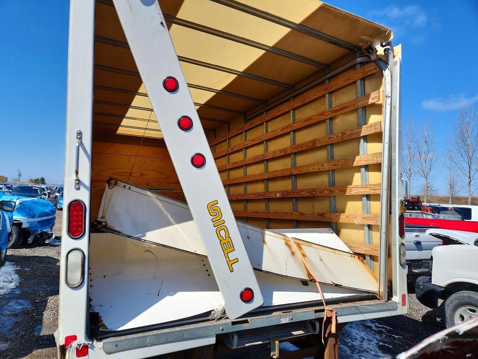 2017 Chev Express G3500
