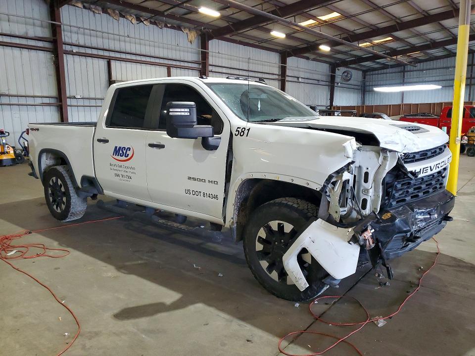 2020 Chev Silverado K2500 Custom