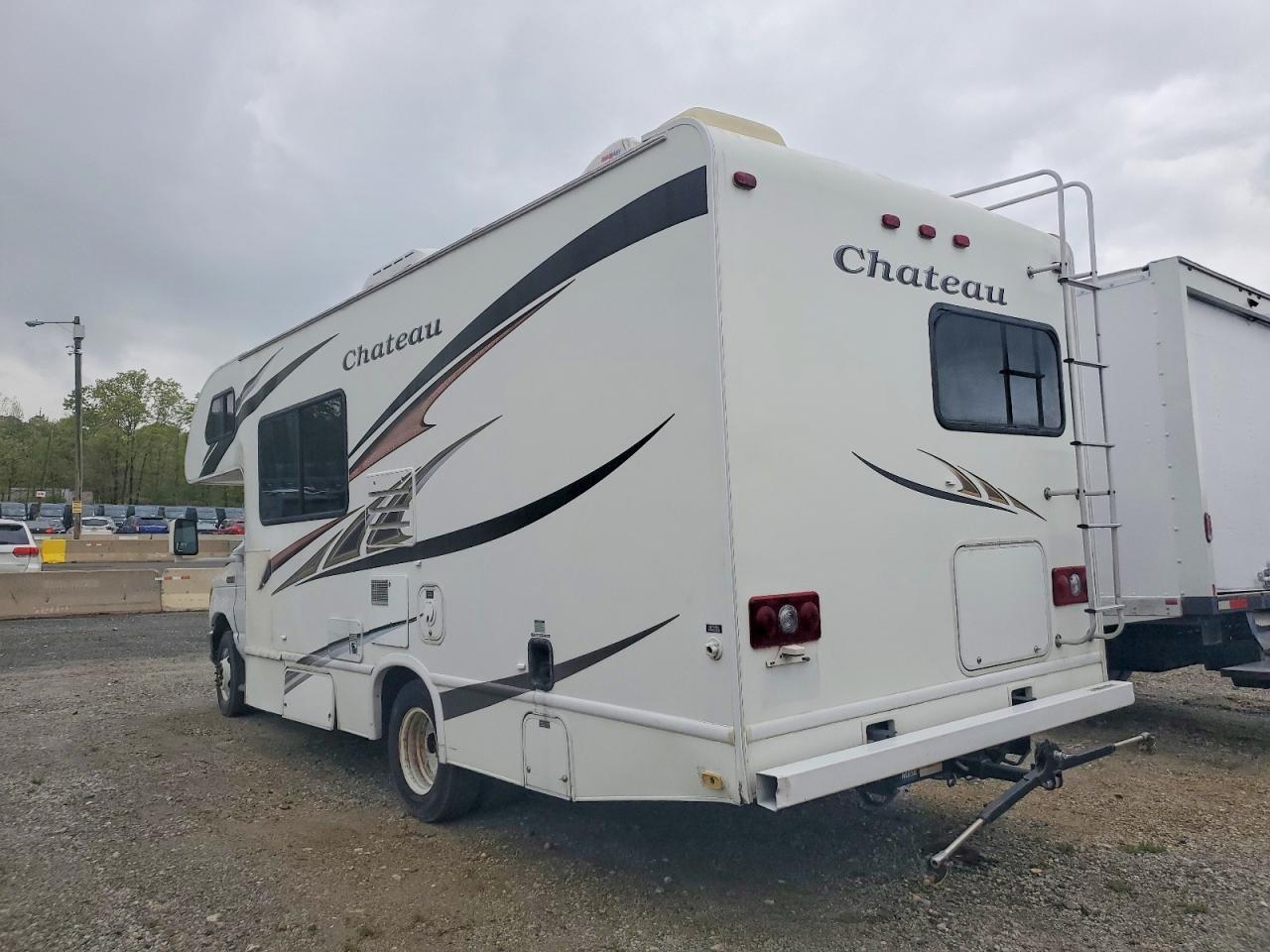 2011 Thomas 2011 Chateau RV