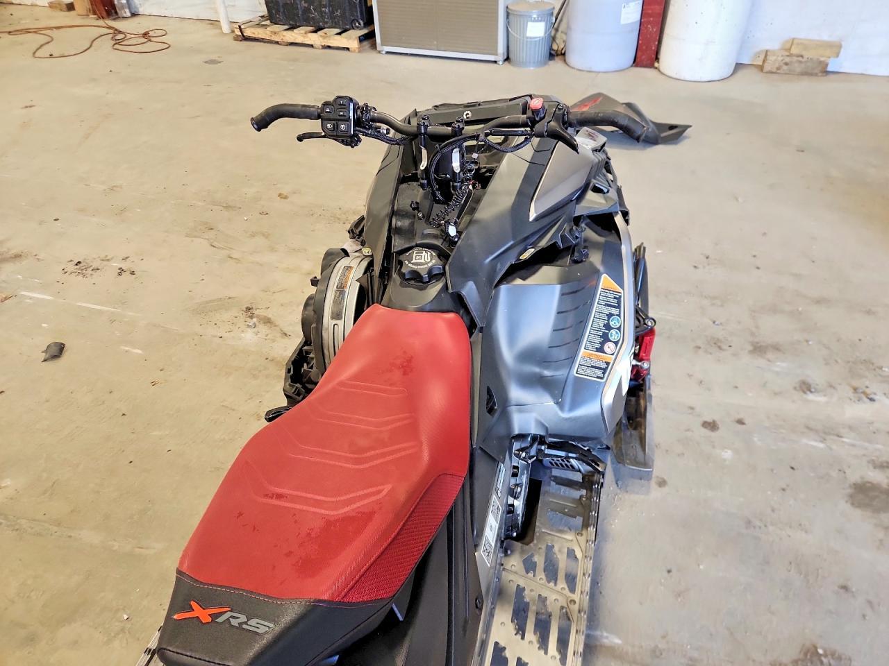 2023 Skidoo MXZ800