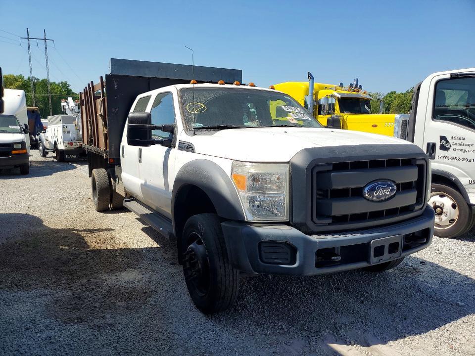 2014 Ford F450 Super Duty Flatbed Truck