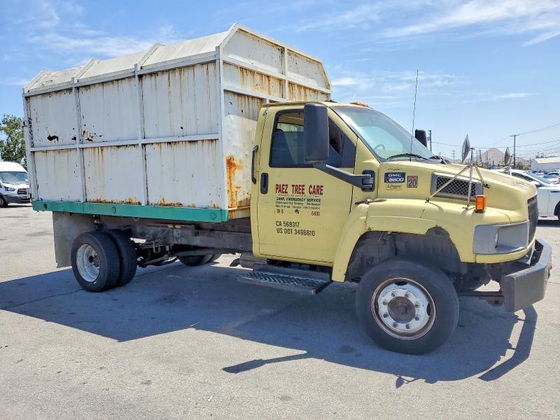 2003 GMC C5500 Chipper Truck