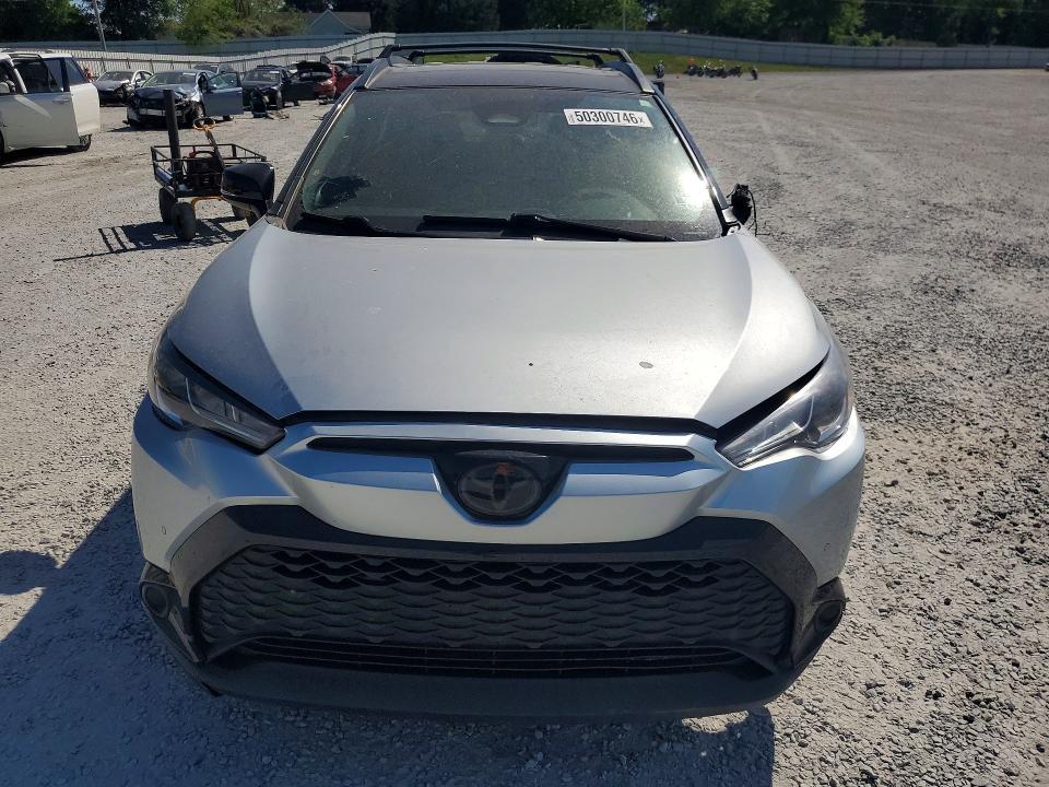 2023 Toyota Corolla Cross Hybrid se