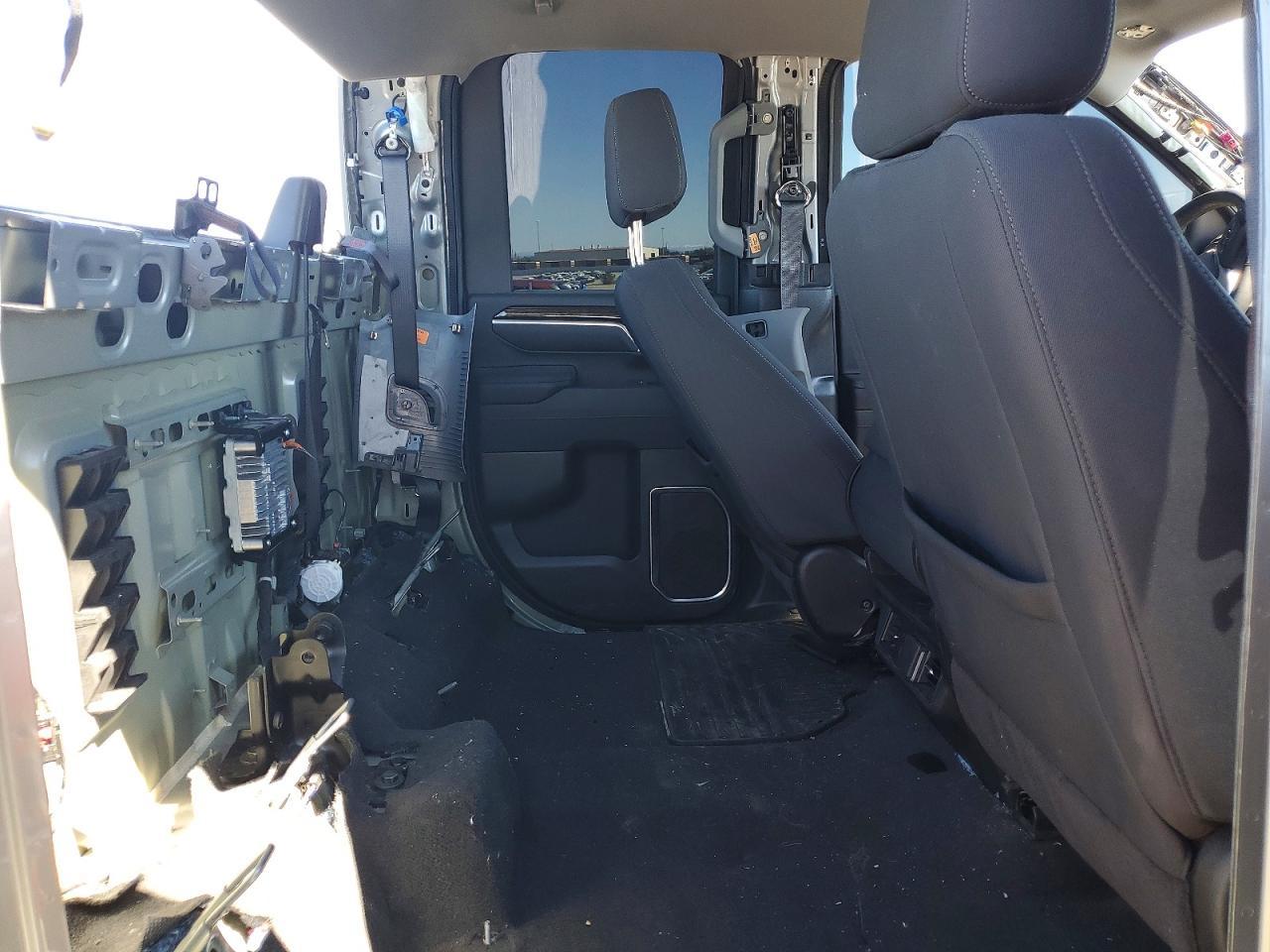 2025 GMC Sierra K2500 SLE