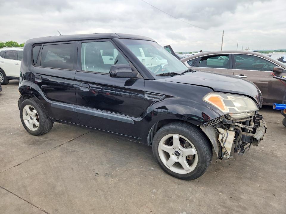2010 KIA Soul +