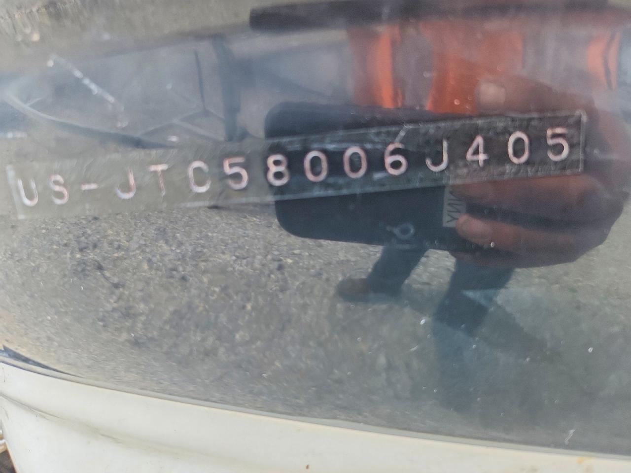 2005 Mercruiser Boat