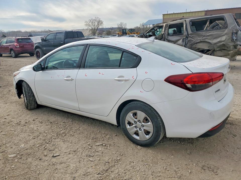 2017 KIA Forte lx