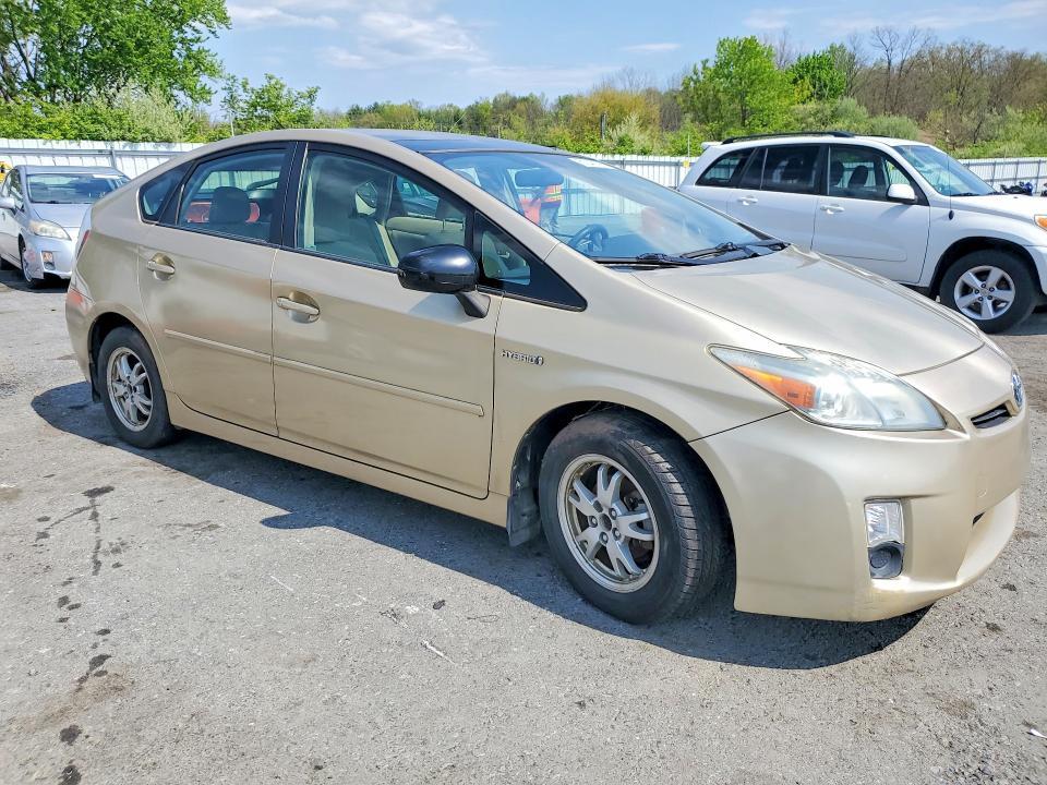 2011 Toyota Prius Three