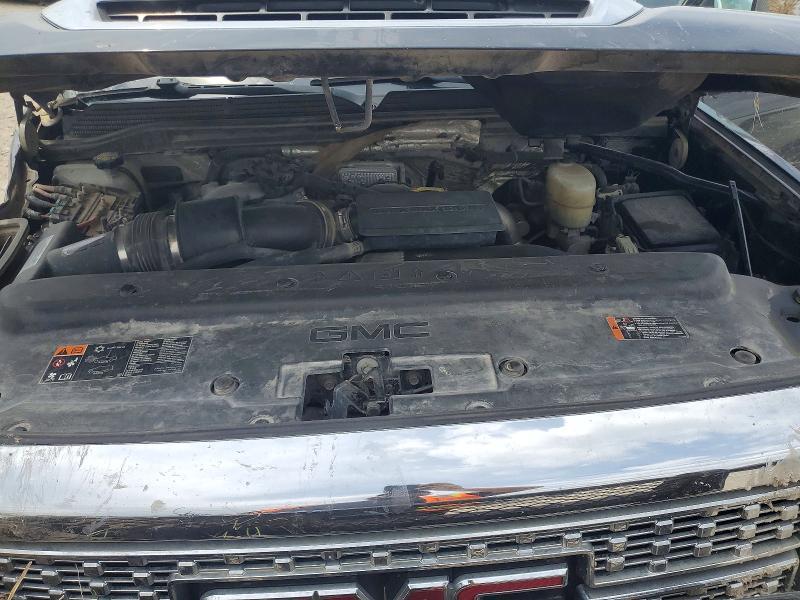 2018 GMC Sierra K3500 Denali
