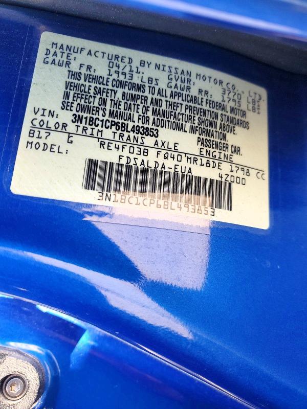 2011 Nissan Versa 1.8 s