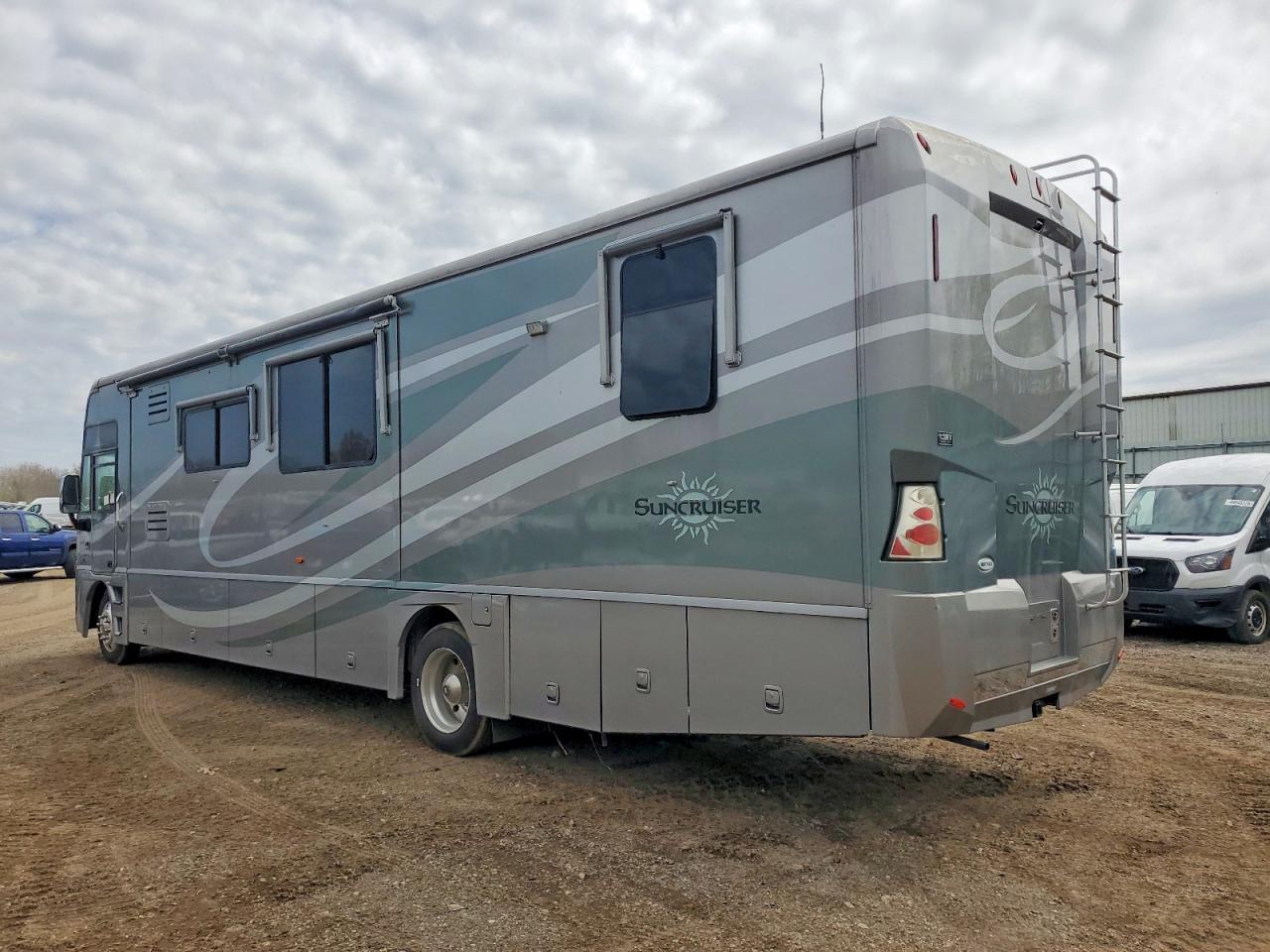 2007 Workhorse Custom Chassis W24 RV