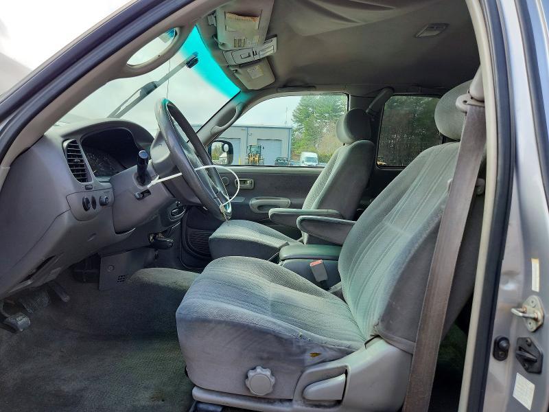 2002 Toyota Tundra SR5 V8