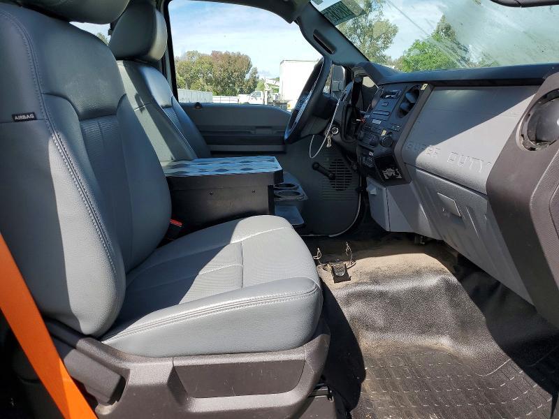 2016 Ford F450 Super Duty Utility / Service Truck