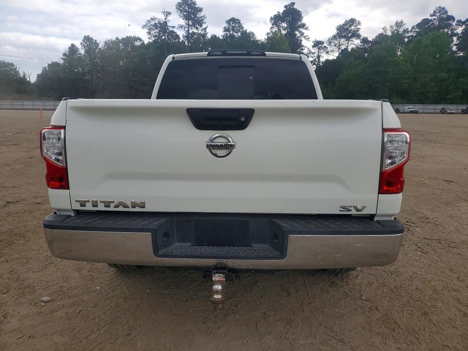 2019 Nissan Titan SV