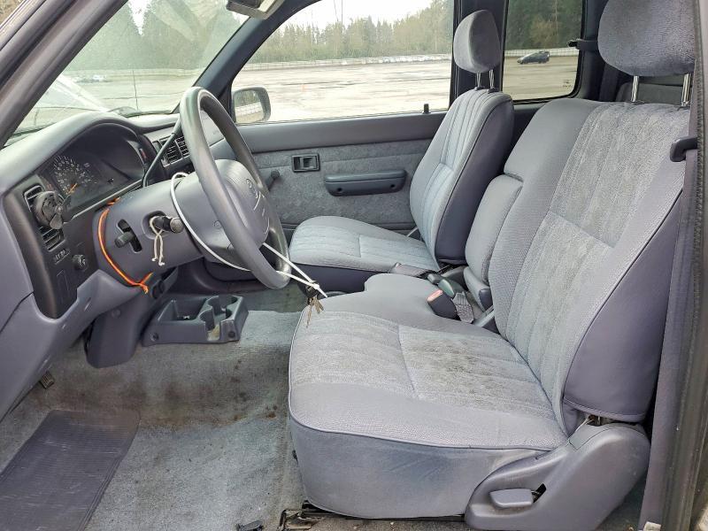2000 Toyota Tacoma Base