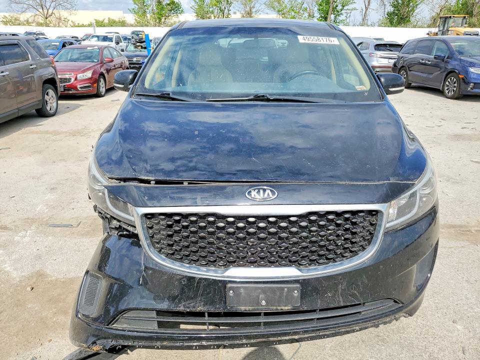 2017 KIA Sedona lx