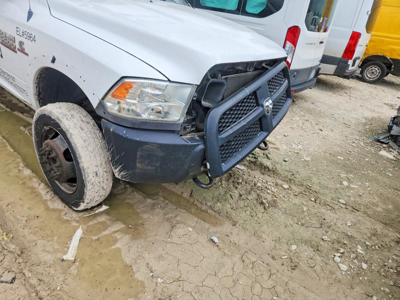 2014 Dodge RAM 5500 Bucket Truck