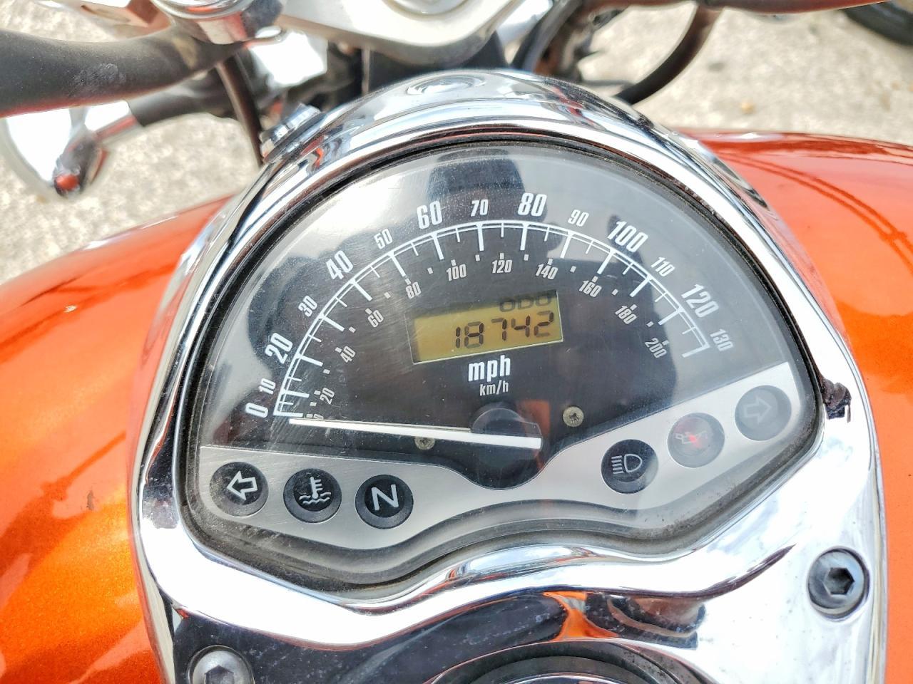 2006 Honda VTX1300 C