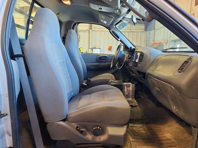 2004 Ford F150 Flatbed Truck