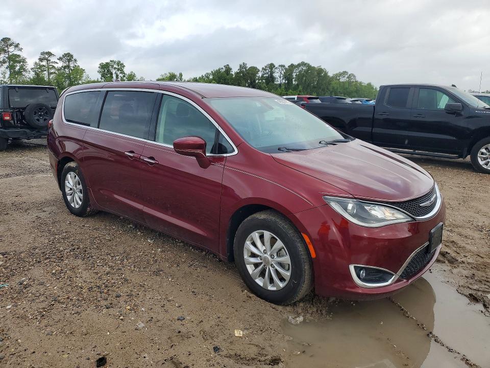 2019 Chrysler Pacifica Touring Plus