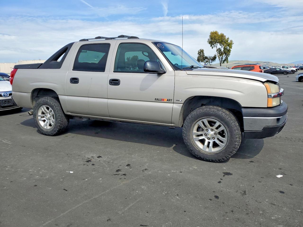2004 Chevrolet Avalanche C1500