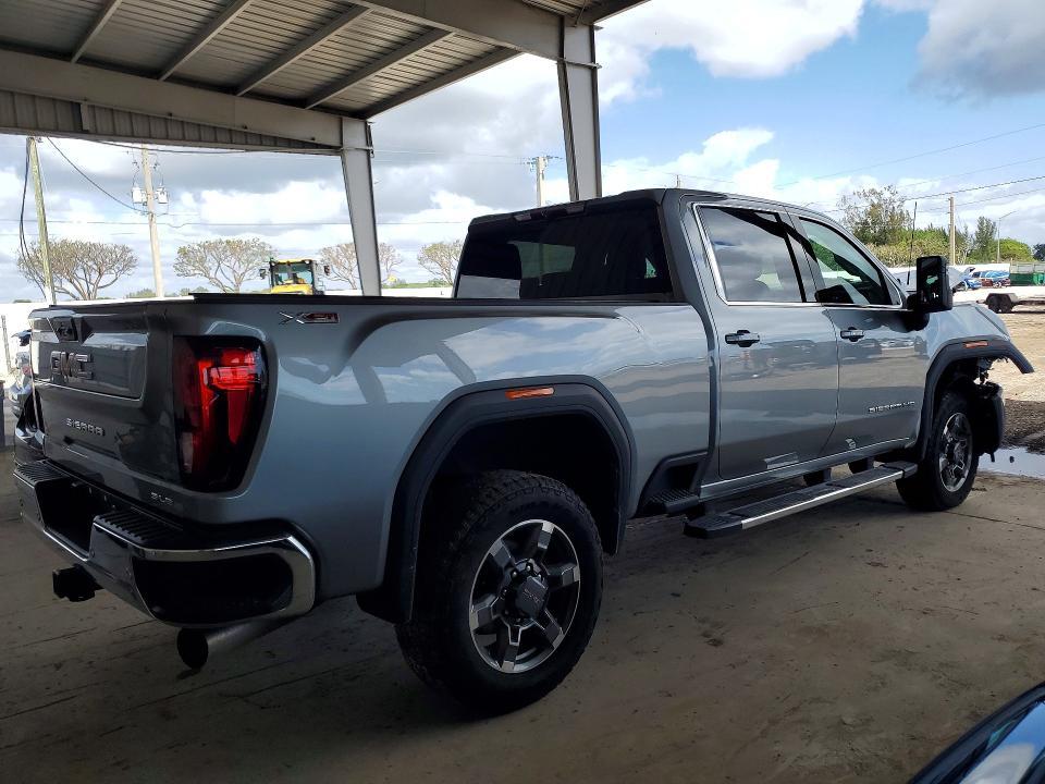 2025 GMC Sierra K3500 SLE