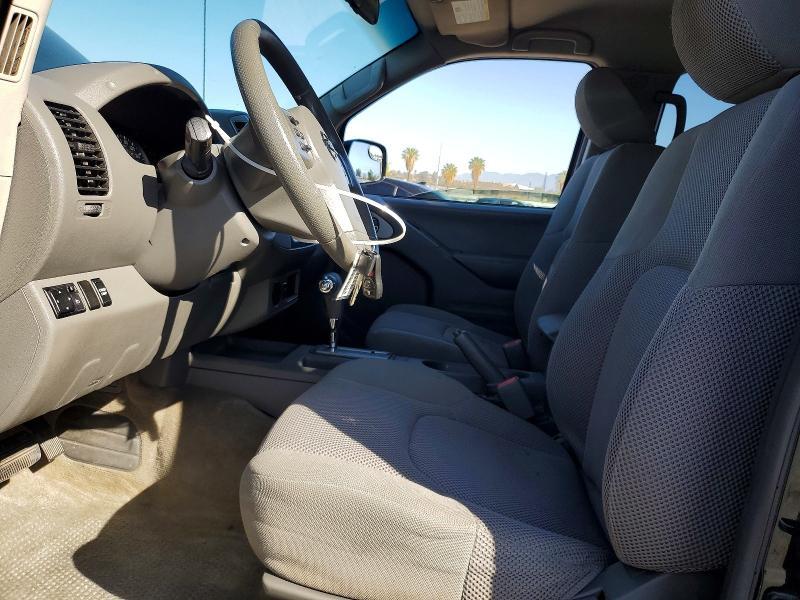 2017 Nissan Frontier sv