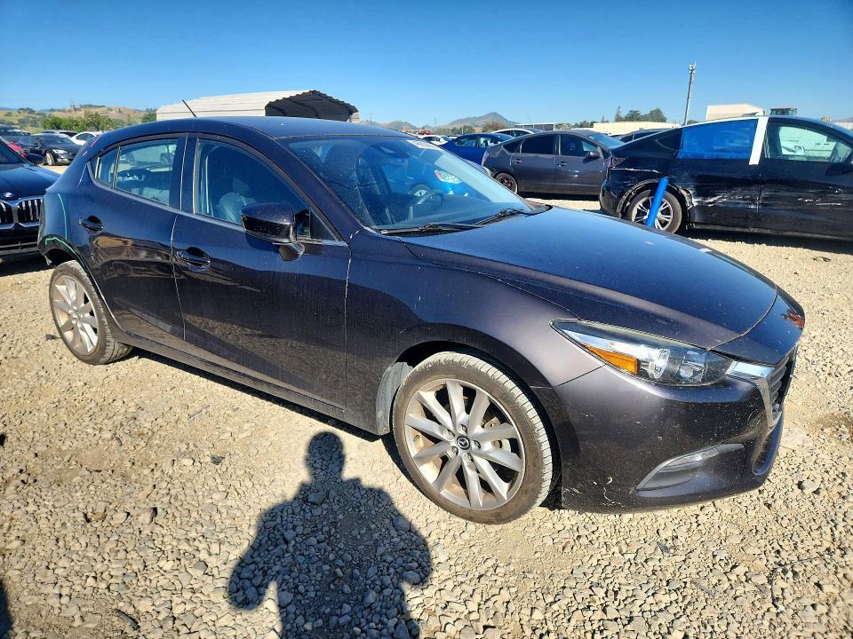 2017 Mazda 3 Touring