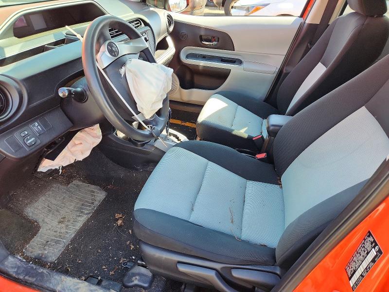 2014 Toyota Prius c two