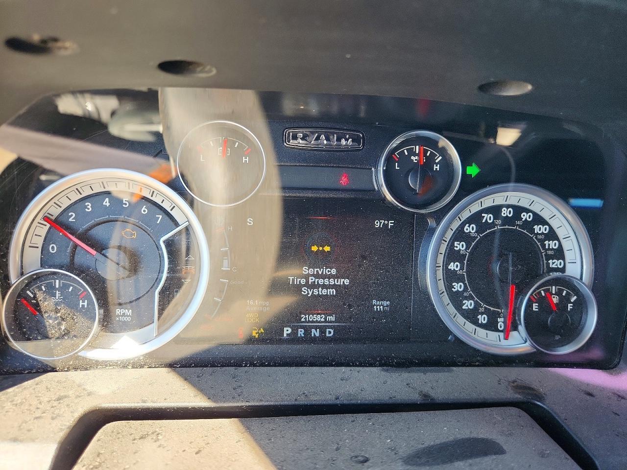2015 Dodge RAM 1500 SLT