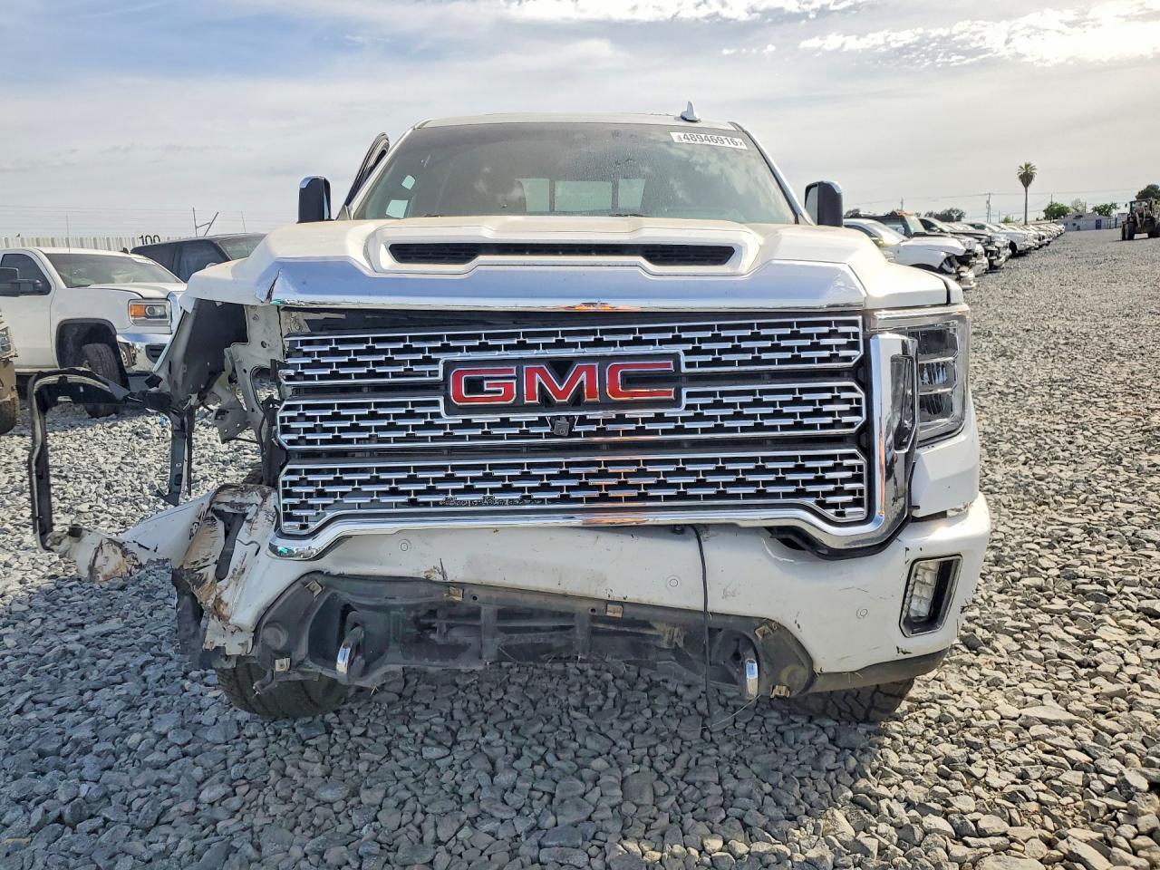 2020 GMC Sierra K2500 Denali