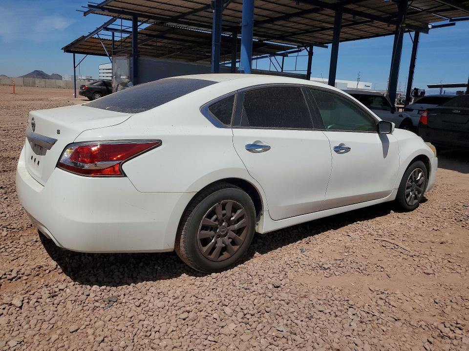 2015 Niss Altima