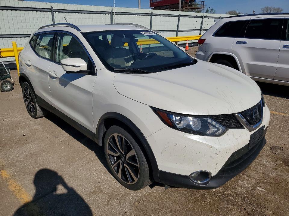 2018 Nissan Rogue Sport s