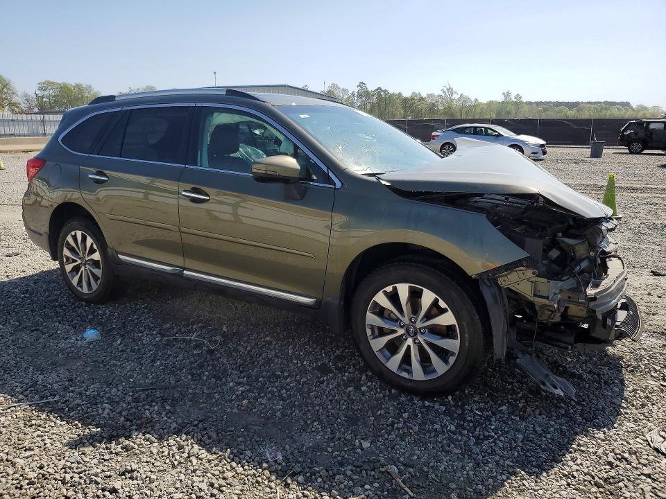 2018 Subaru Outback Touring