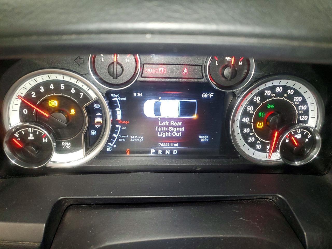2016 Dodge RAM 1500 Sport