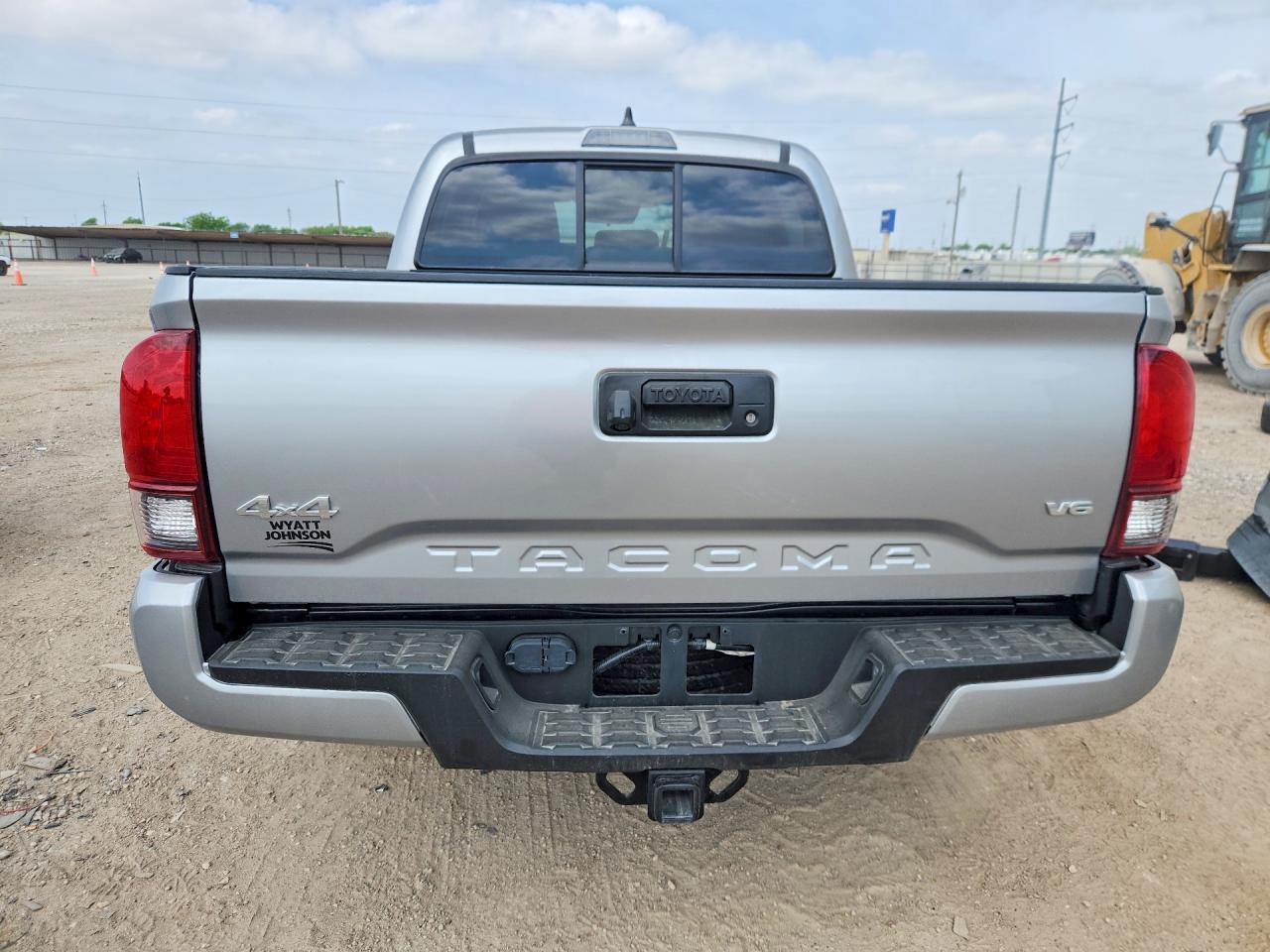 2023 Toyota Tacoma SR V6