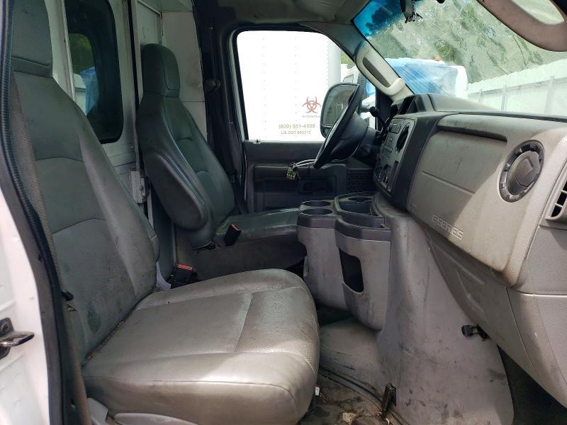 2010 Ford E350 Utility / Service Truck