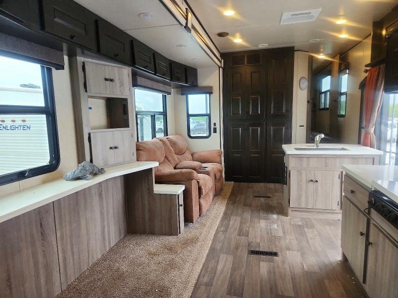 2017 Cruiser Rv Trailers-TOY Hauler RV