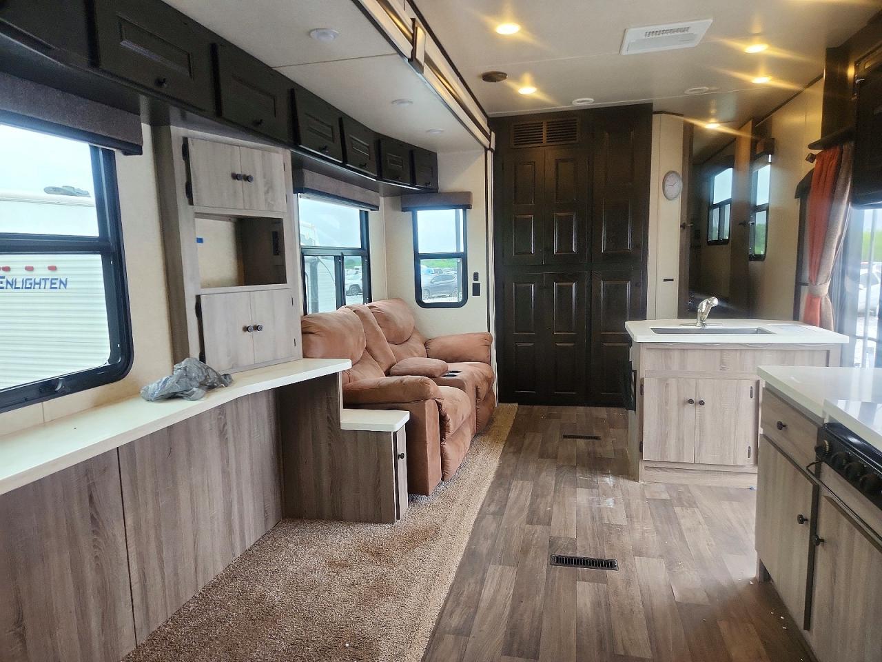 2017 Cruiser Rv Trailers-TOY Hauler RV