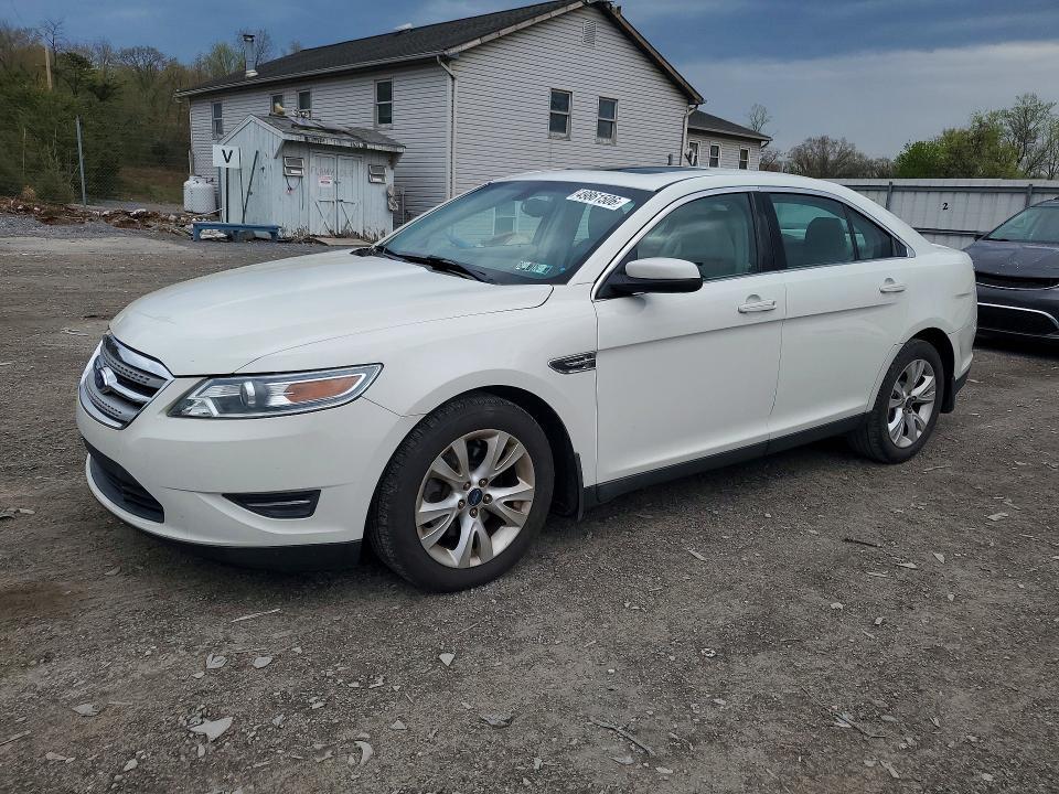 2011 Ford Taurus sel