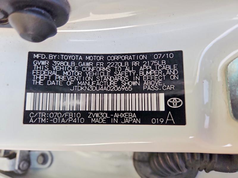 2010 Toyota Prius iii