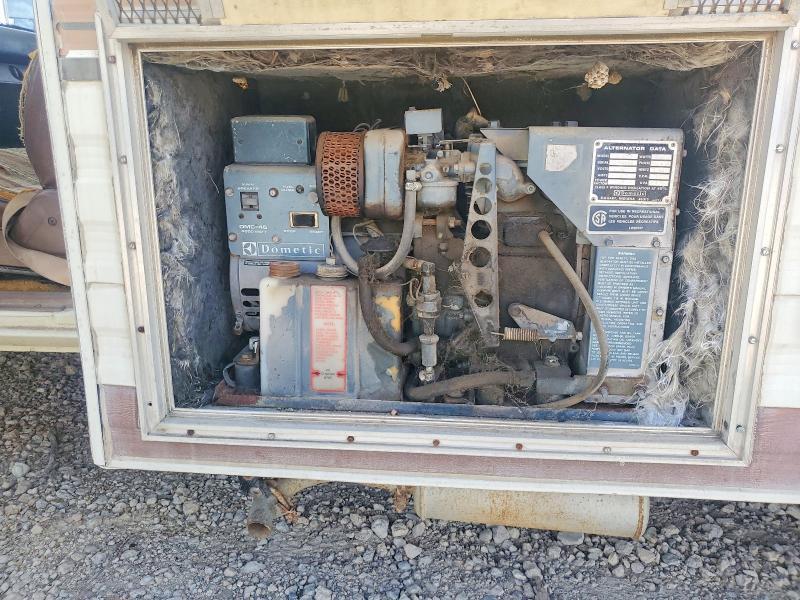 1985 Toyota Pickup Commercial / Camper