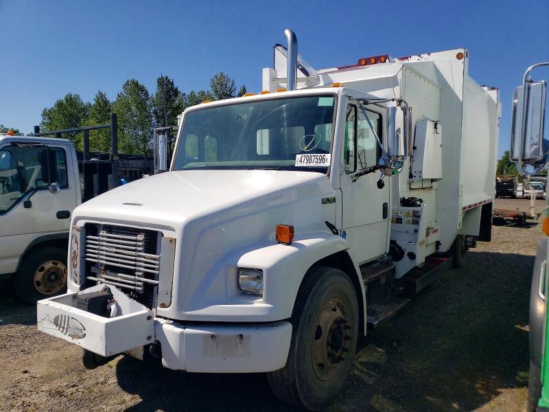 2003 Freightliner FL70 Refuse Truck