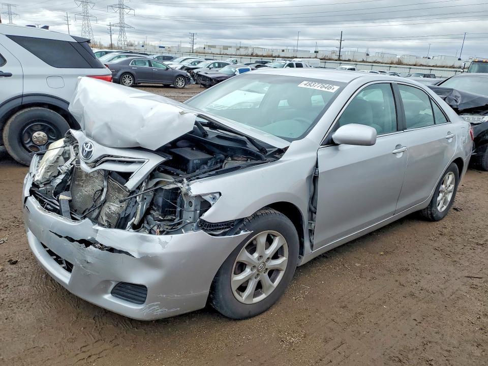2011 Toyota Camry le
